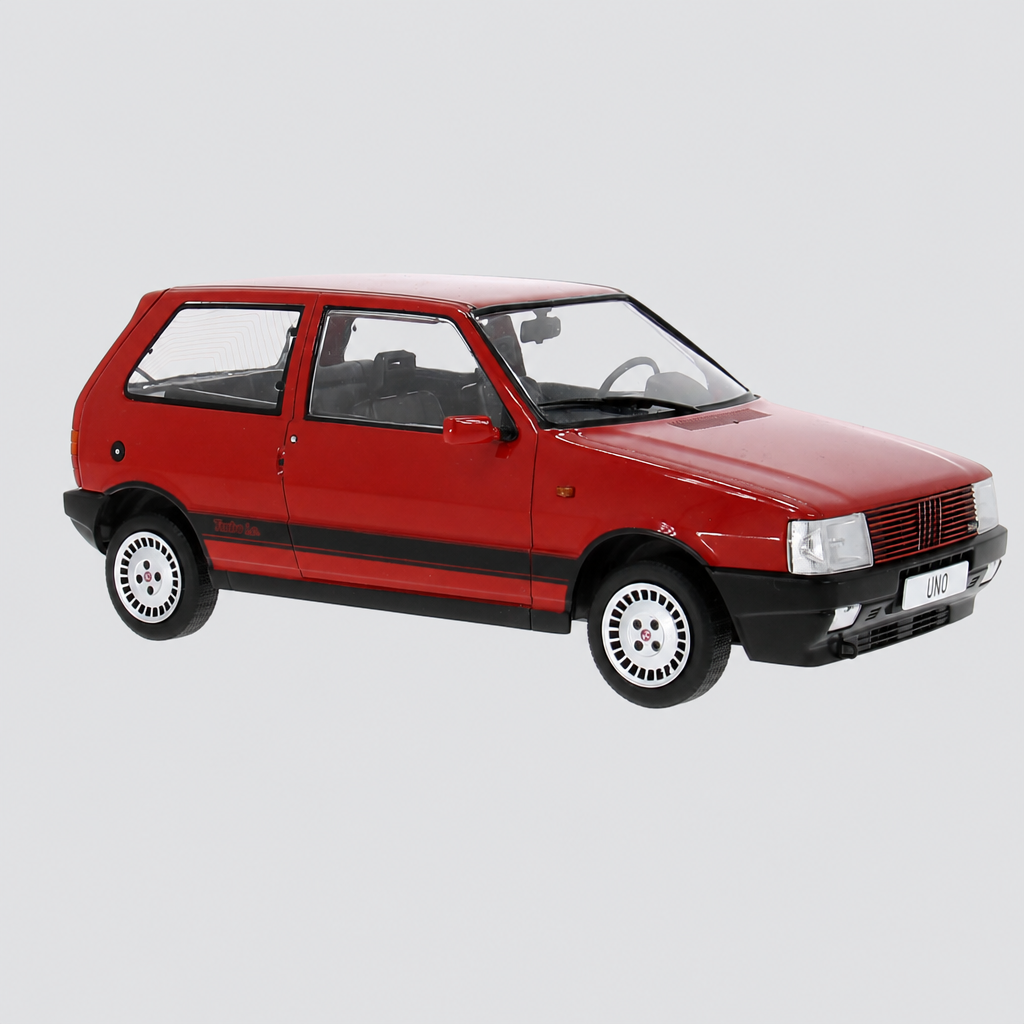 Fiat Uno Turbo ie vermelho 1984 — Capa ModelKit