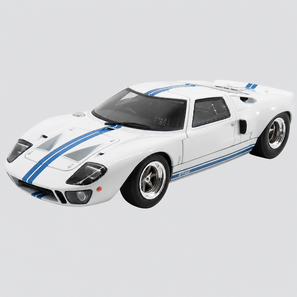 Ford USA GT40 MK1 Widebody White with blue stripes 1968 — Capa ModelKit