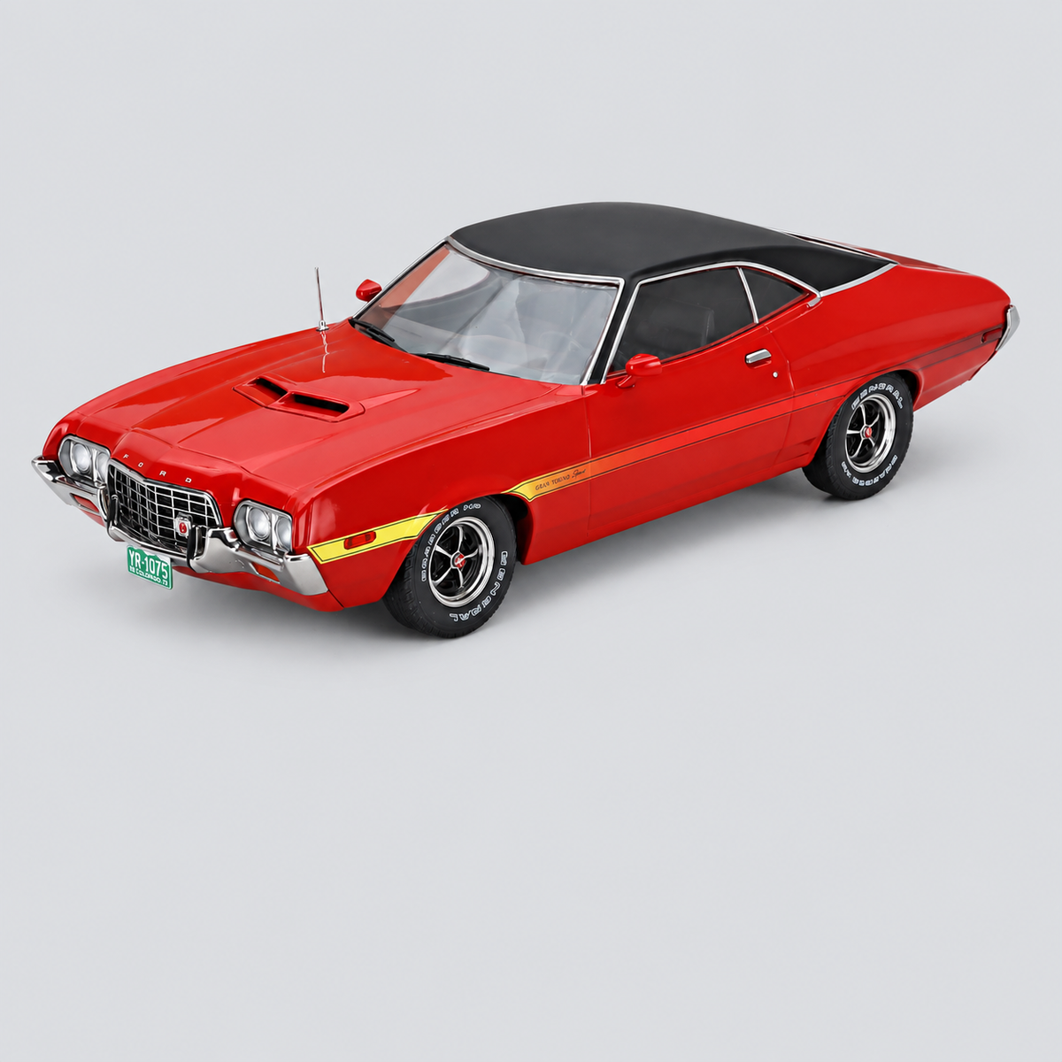 1972 Ford Gran Torino Coupe Red/Black — Front view