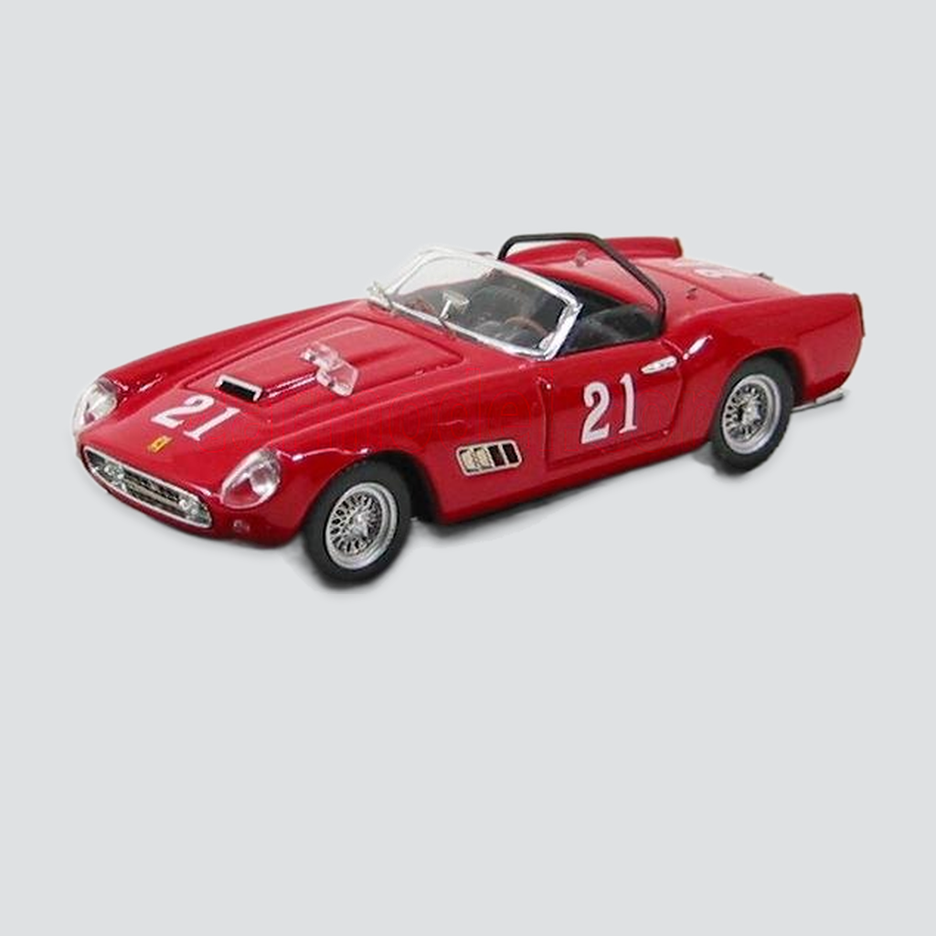 1/43 ART-MODEL - FERRARI - 250 GT LWB CALIFORNIA SPIDER ch.1699 N 21 NASSAU 1960 W.VON TRIPS