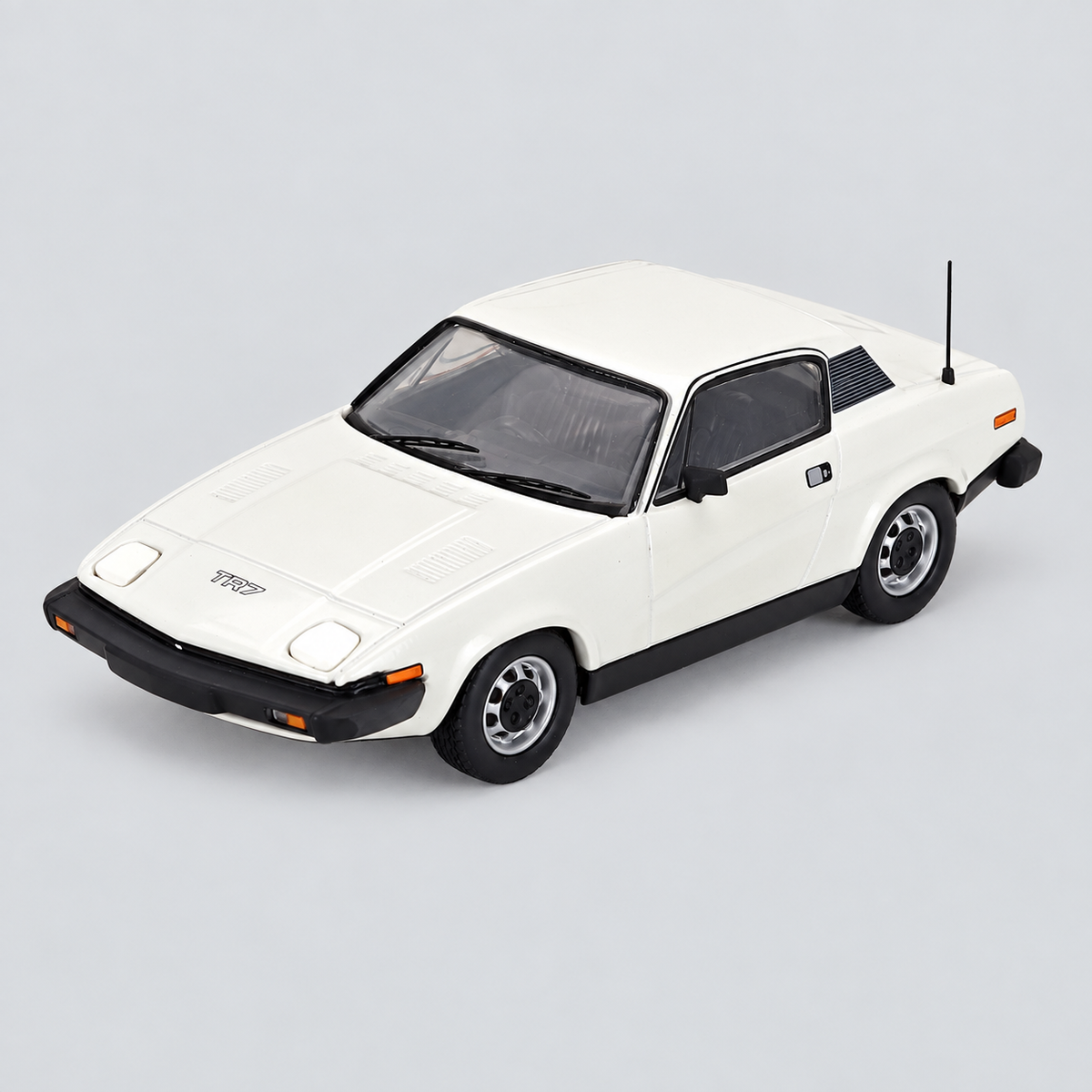 Triumph TR7 Coupe White 1975