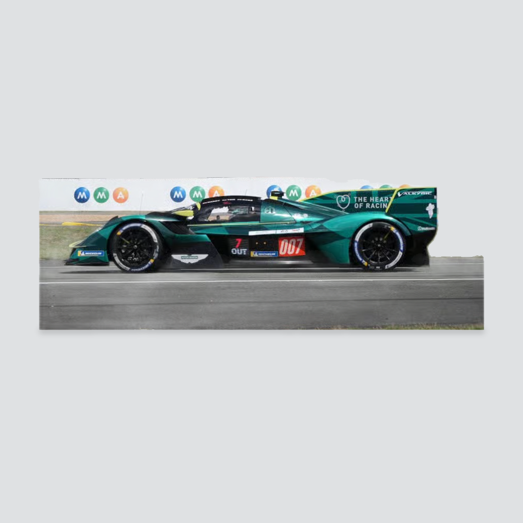 Aston Martin Valkyrie #007 - H. Tincknell - T. Gamble - R. Gunn - Le Mans 24H 2026