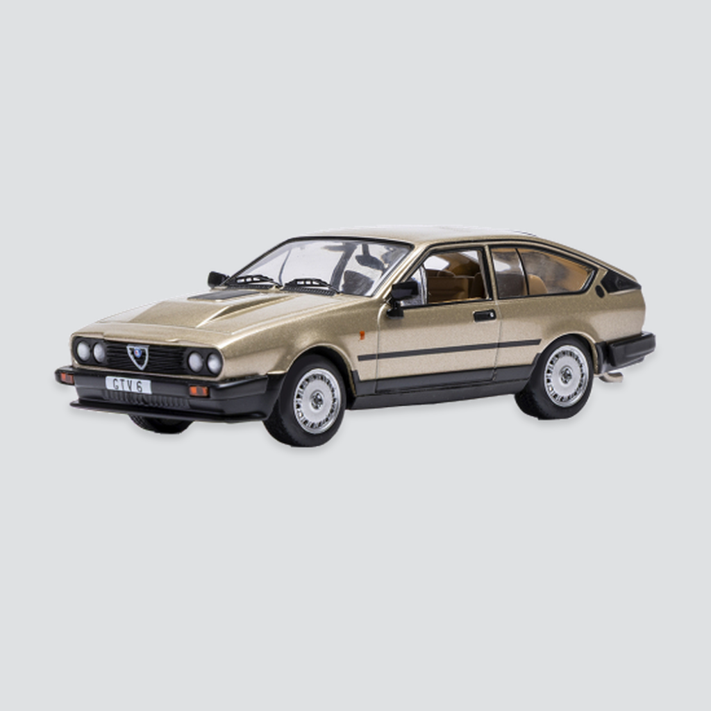 IXO, Alfa Romeo GTV 6, beige, 1982, 1:43