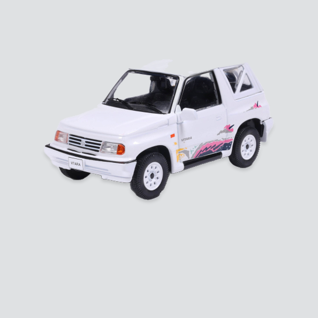 IXO, Suzuki Vitara / Escudo, weiss/Dekor, 1995, 1:43